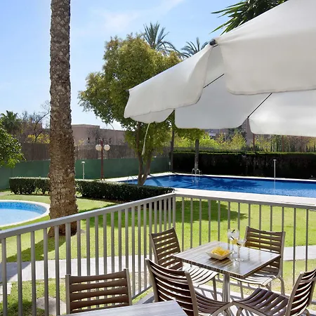 ミディアム ホテル 4*