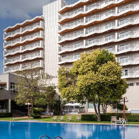 ホテル ミディアム 4*