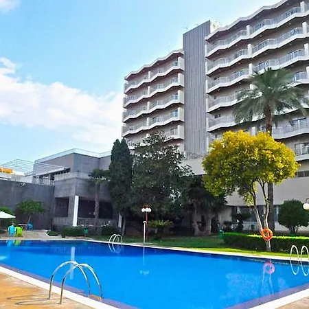 ミディアム 4* バレンシア