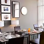Medium Hotel 4*