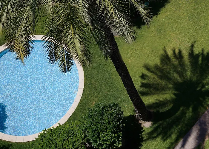 Medium Hotel 4*
