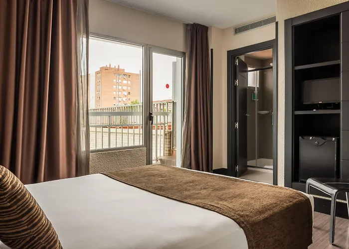 Medium Hotel 4*